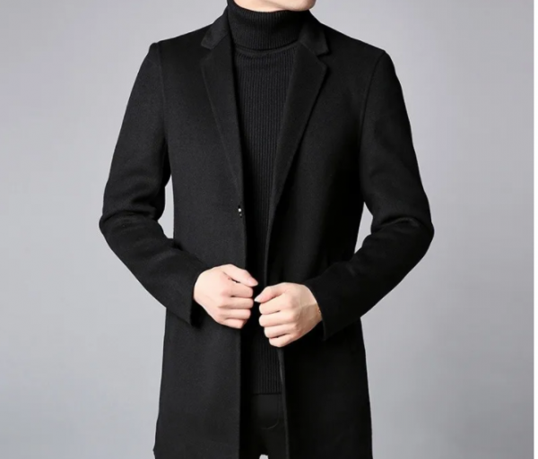 男人外套不在於多，但一定要顯檔次，看這毛呢大衣，體面有檔次