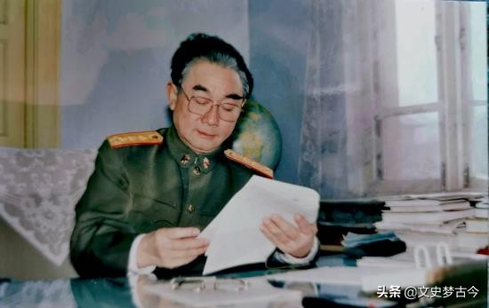 1990年,七大軍區領導班子調整,哪幾個軍區換將?什麼軍銜? 1990年,七大軍區領導班子調整,哪幾個軍區換將?什麼軍銜?