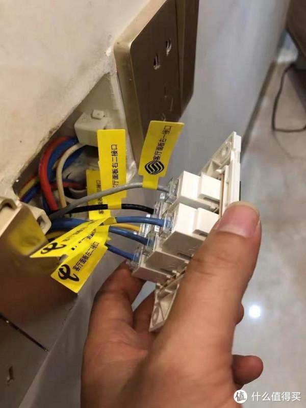 砸牆挖洞!搞裝修!喪心病狂的家庭網路升級:突破千兆,顏值飆升 砸牆挖洞!搞裝修!喪心病狂的家庭網路升級:突破千兆,顏值飆升