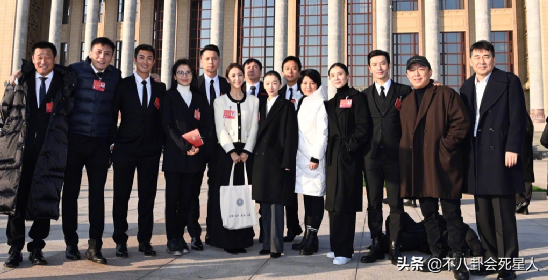 15位明星出席文代會：佟麗婭小香風，劉濤氣質拉滿，周冬雨站C位