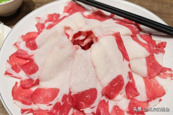 冬天的第一頓火鍋,7種食材是我必點,你愛吃哪些? 冬天的第一頓火鍋,7種食材是我必點,你愛吃哪些?