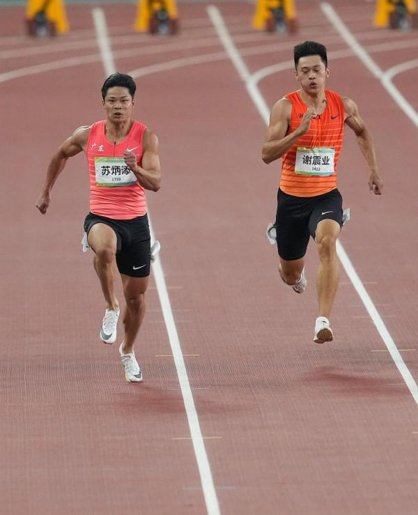 田徑——男子100米複賽賽況 田徑——男子100米複賽賽況