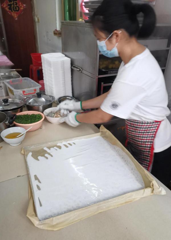 教你做廣東布拉腸(超簡單) 教你做廣東布拉腸(超簡單)