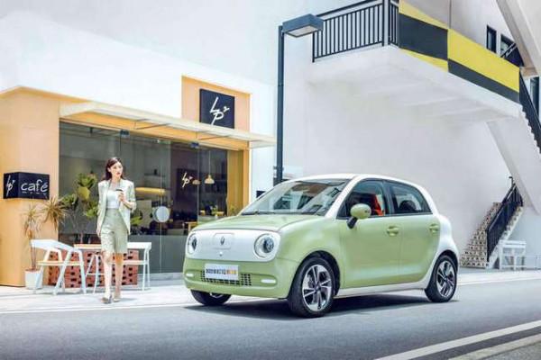 尤拉黑貓推出三款新增車型 售價6.98-7.98萬元 尤拉黑貓推出三款新增車型 售價6.98-7.98萬元