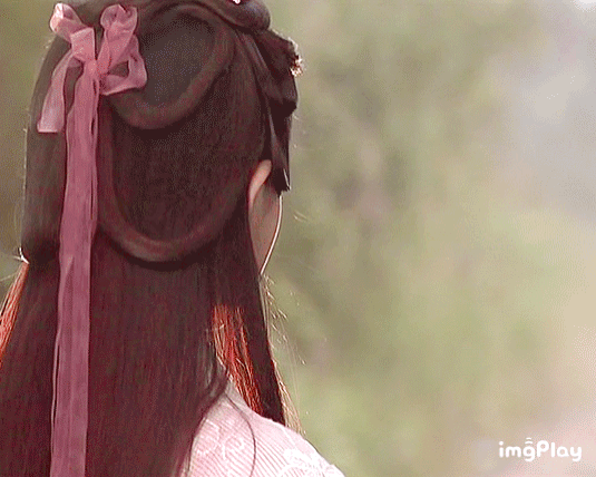 有種女演員的美叫作：髮型越凌亂，人物越狼狽，她就越&OpenCurlyDoubleQuote;驚豔&rdquo;