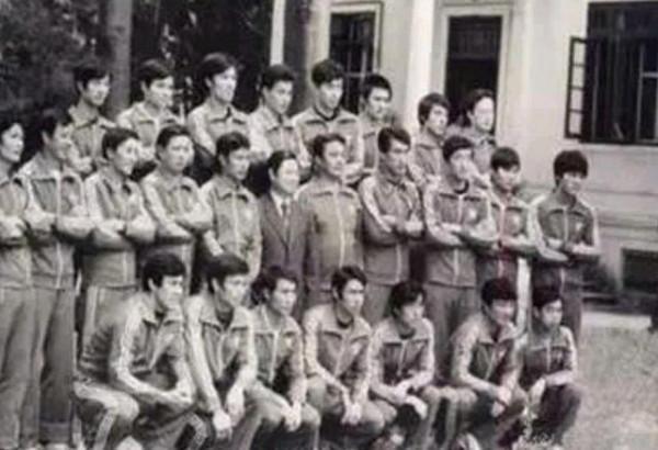 1963年,賀龍訓話國足:拿不到前三,回來就解散!最終比賽如何? 1963年,賀龍訓話國足:拿不到前三,回來就解散!最終比賽如何?