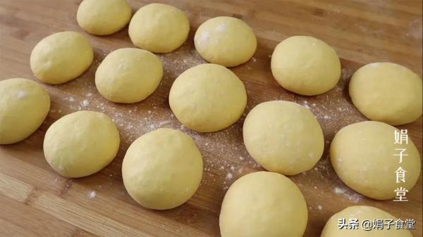 甜甜圈也能自己在家做,不用烤箱,不用模具​,蓬鬆柔軟,簡單好吃 甜甜圈也能自己在家做,不用烤箱,不用模具​,蓬鬆柔軟,簡單好吃