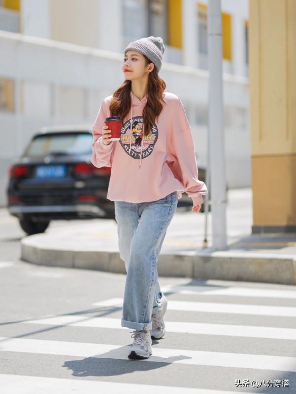 秋天衣服不要亂買，試試這些基礎款單品，溫柔百搭不挑人