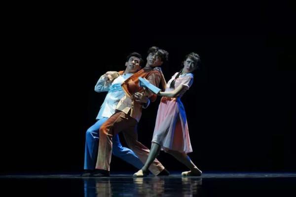 演繹華僑華人愛國心！原創僑批舞劇《僑批·家國》首演