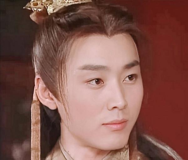 一雙眼拯救一張臉!這5位男演員的眼睛,不僅好看還很有神韻 一雙眼拯救一張臉!這5位男演員的眼睛,不僅好看還很有神韻