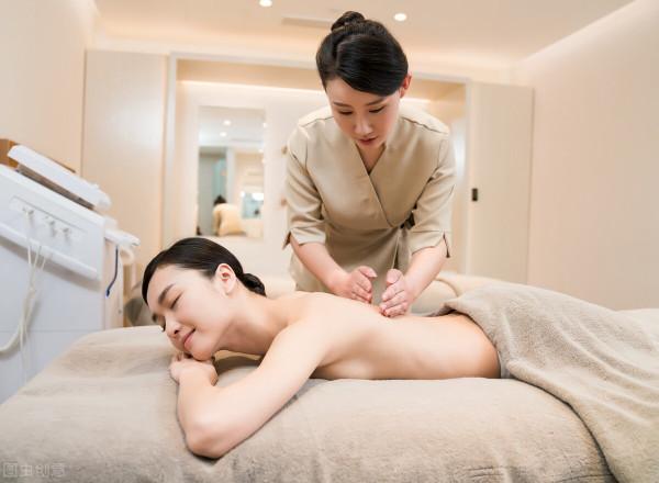 不要再熬夜了！學點養生小知識保養身體，車都需要保養，何況是人