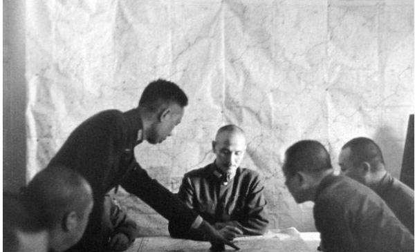 華野總部被國軍轟炸，粟裕大喜：戰機終於來了