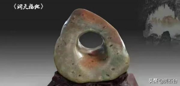 四川有種綠石頭,隨便撿到一塊都能賣幾萬 四川有種綠石頭,隨便撿到一塊都能賣幾萬