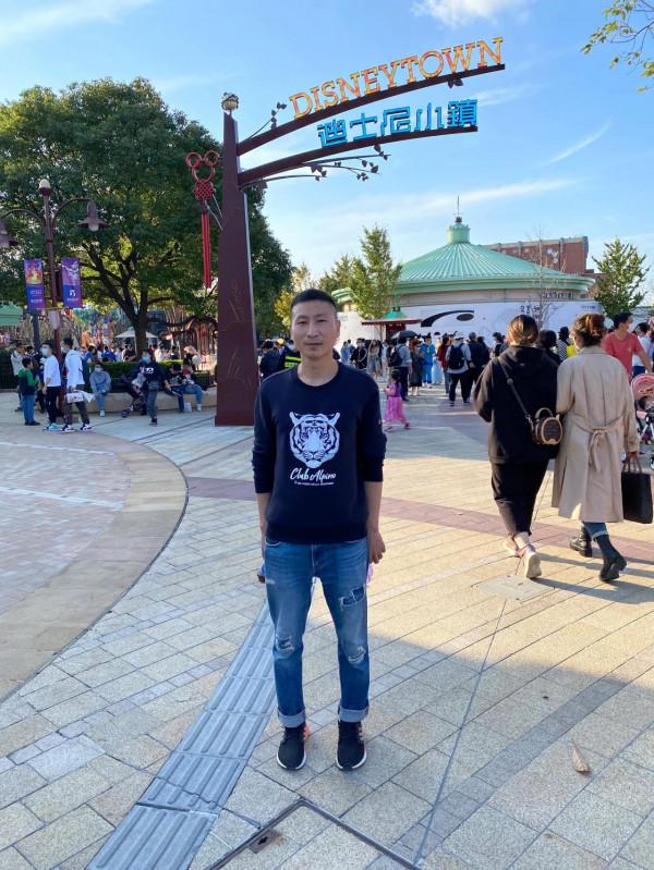 魔都之行看到繁華與心酸