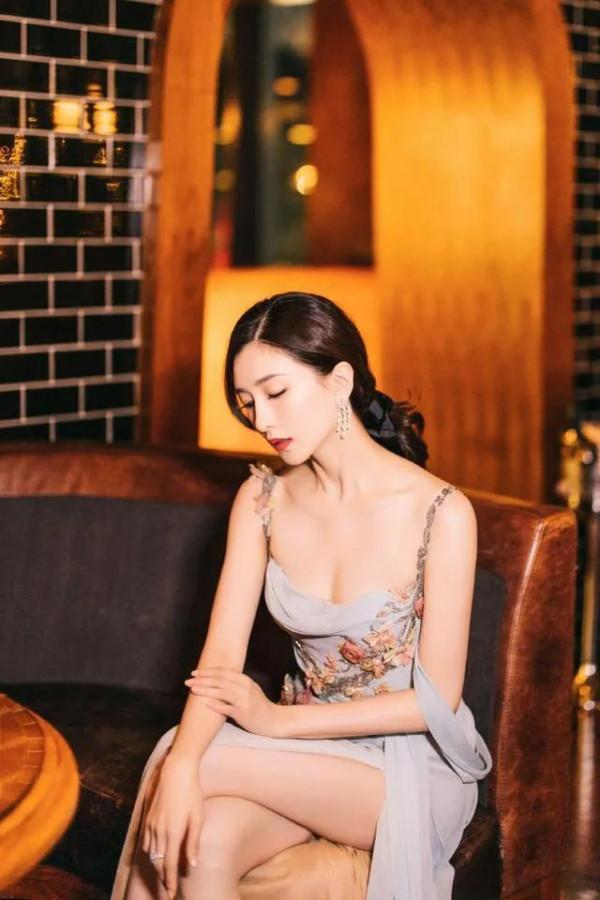 成熟的女人江疏影