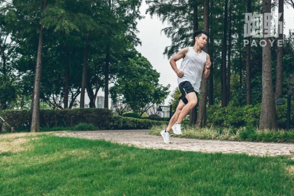 裝備|輕量 OR 緩震?這道題你選對了嗎? 裝備|輕量 OR 緩震?這道題你選對了嗎?