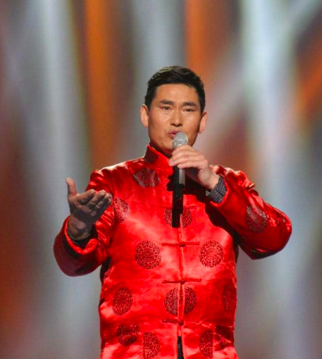 星光大道總決賽群星雲集,85歲李明啟站c位,楊洪基閻維文耳語 星光大道總決賽群星雲集,85歲李明啟站c位,楊洪基閻維文耳語