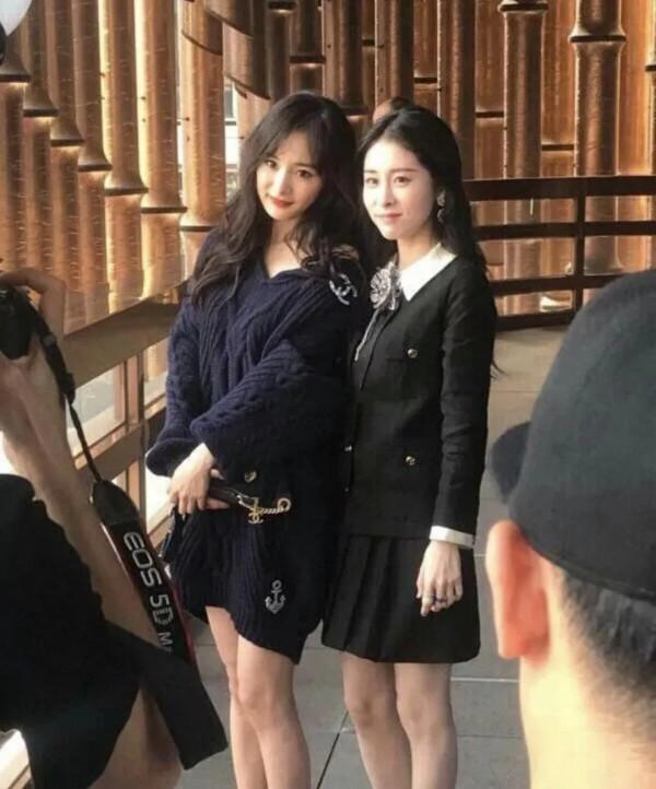 路人鏡頭下的楊冪,生圖太能打了,女明星都是這樣的嗎 路人鏡頭下的楊冪,生圖太能打了,女明星都是這樣的嗎