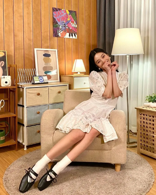 馬丁靴失寵了？這雙鞋才是粗腿女孩的初秋救星