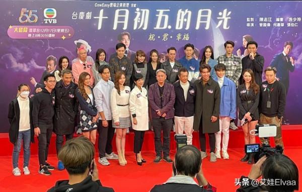 66歲米雪久違“扮嫩”成功,穿粉毛衣戴粉帽,古稀之年穿成小姑娘 66歲米雪久違“扮嫩”成功,穿粉毛衣戴粉帽,古稀之年穿成小姑娘