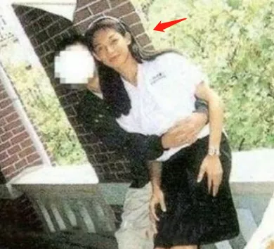 黃子韜的直播真的精彩又實惠！哈哈哈