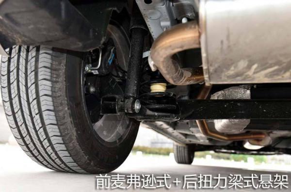 城市代步更從容 試駕體驗2022款風光500 1.5T