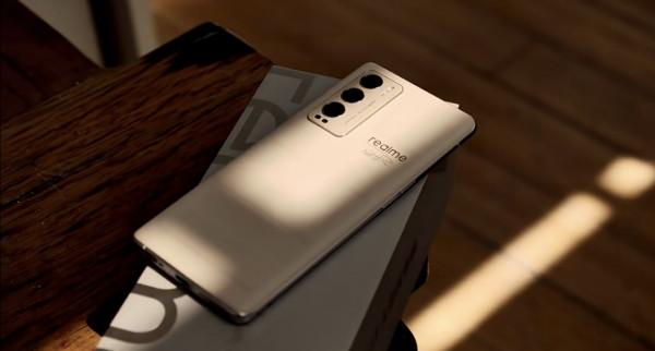 如果手頭比較緊,又想連用四五年?目前這三款手機可以閉眼買 如果手頭比較緊,又想連用四五年?目前這三款手機可以閉眼買