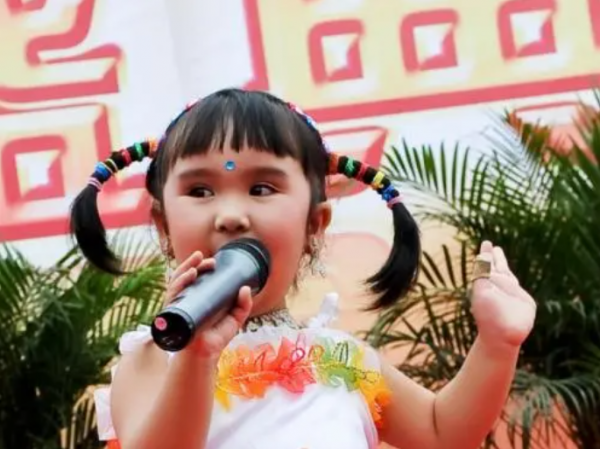 亮相春晚10大童星：如今都有了不同的人生，“福娃”已去世6年