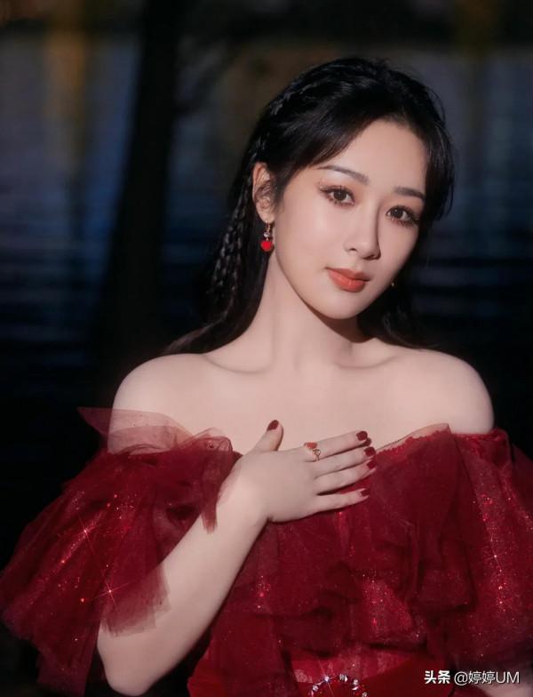 楊紫,膚白貌美、可愛甜美、笑容燦爛,好看的女人讓人心動不已 楊紫,膚白貌美、可愛甜美、笑容燦爛,好看的女人讓人心動不已