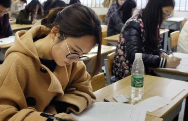 211名校碩士考進國家電網,看到分配單位想放棄,有點進退兩難 211名校碩士考進國家電網,看到分配單位想放棄,有點進退兩難