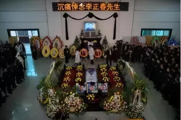 2位已離世，4位疼愛妻子，《鄉村愛情》的這6位演員堪稱“清流”