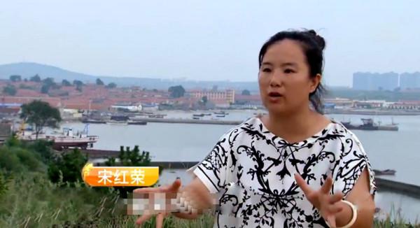 山東大姐海邊養鴨，醃製鹹鴨蛋絕境逢生，如今年收入幾千萬