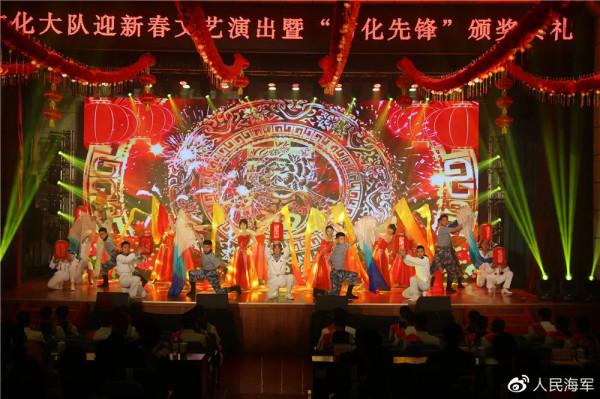 這場軍營春晚，帶你見證海軍防化兵的高光時刻