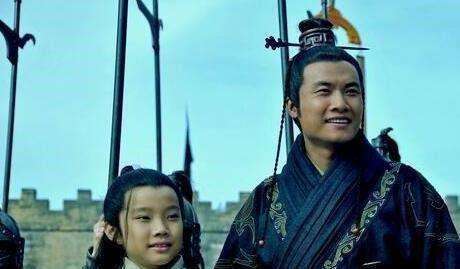 孔子問一7歲小孩：天上有多少顆星星？小孩回答後，孔子行禮拜師