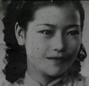 1989年，黃維訪問臺灣前夕，國民黨方面力勸他留在臺灣，被他拒絕