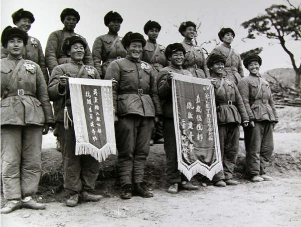 1964年,毛主席看完京劇後,指著主角問道:這個人現在什麼職務? 1964年,毛主席看完京劇後,指著主角問道:這個人現在什麼職務?