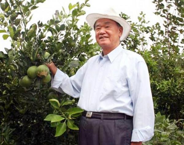 毛致用官至副國級，曾主政湖南11年，退休回老家帶領村民養豬致富