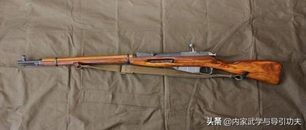 盤點單田芳先生經典評書《亂世梟雄》中出現的武器槍支