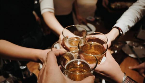 退休主任：養胃其實很簡單，2種“零嘴”換著吃，胃會一天天變強