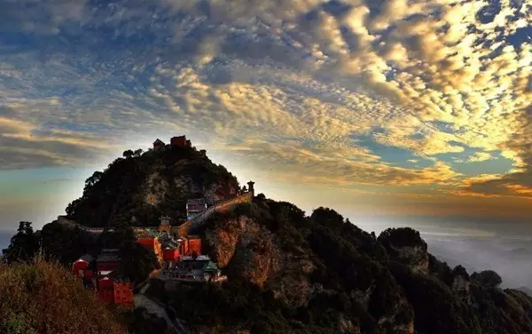 祖國最美的150座秀美名山