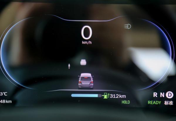 零跑T03,一輛“憑本事漂亮”的車 零跑T03,一輛“憑本事漂亮”的車