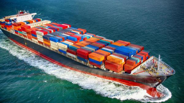 日賺3億，中遠成了A股笑話？