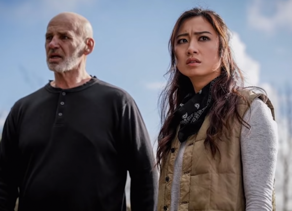 苗僑偉父女罕同框,30歲女兒太像老爸,拒絕選港姐在國外低調出道 苗僑偉父女罕同框,30歲女兒太像老爸,拒絕選港姐在國外低調出道