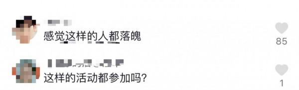 52歲游鴻明現身商演,露天舞臺環境簡陋,學霸女兒顏值高疑想出道 52歲游鴻明現身商演,露天舞臺環境簡陋,學霸女兒顏值高疑想出道