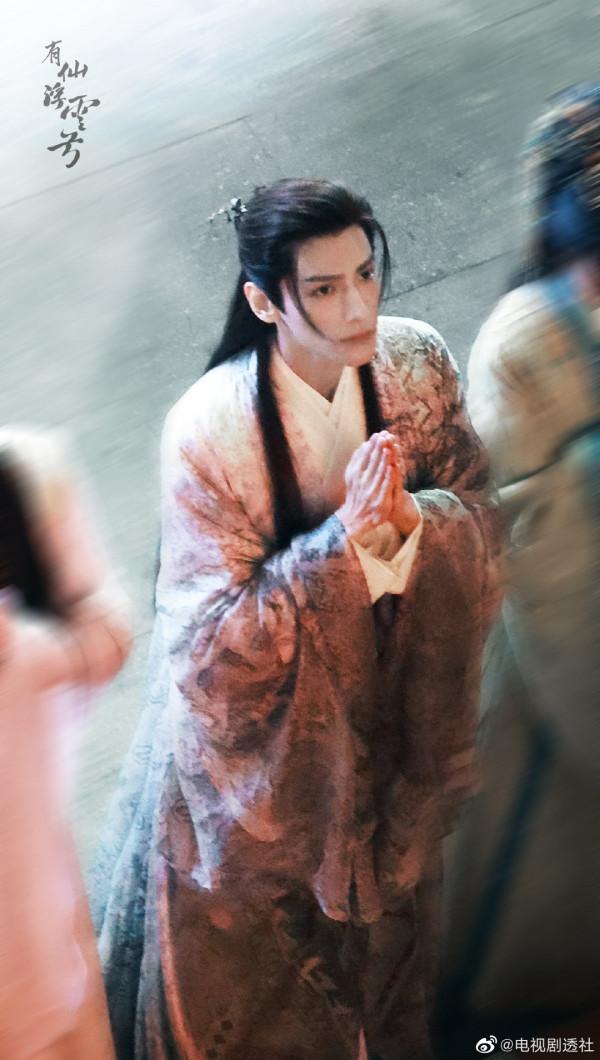 熬過了2021年的“古偶醜男潮”，2022年終於可以上岸狂歡了