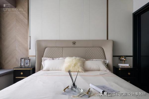 臥室怎麼看怎麼普通？是因為你背景牆沒選好