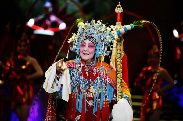 “功成名就好身退”豫劇大師馬金鳳先生不該被利用 “功成名就好身退”豫劇大師馬金鳳先生不該被利用