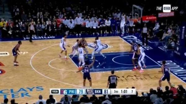 還是打拳擊好，是一對一，NBA球場上，數一數是幾個人對杜蘭特