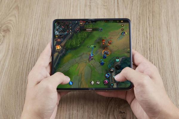 新年換手機!一萬預算最值得推薦的有哪些?這幾款妥妥用幾年 新年換手機!一萬預算最值得推薦的有哪些?這幾款妥妥用幾年