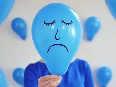 中醫提示:經常睡眠不好,多半是這些食物引起的,要少吃 中醫提示:經常睡眠不好,多半是這些食物引起的,要少吃